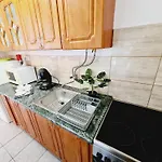 Zsanett Nyaralo Prázdninový dům *