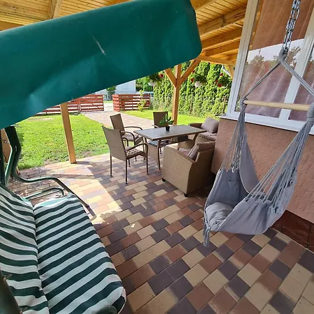 Zsanett Nyaralo Holiday home